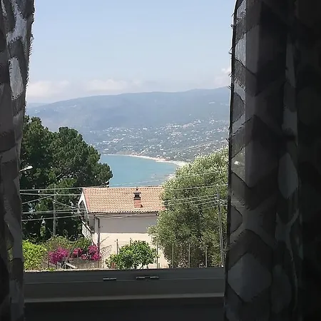 Stella Marina Oda ve Kahvaltı