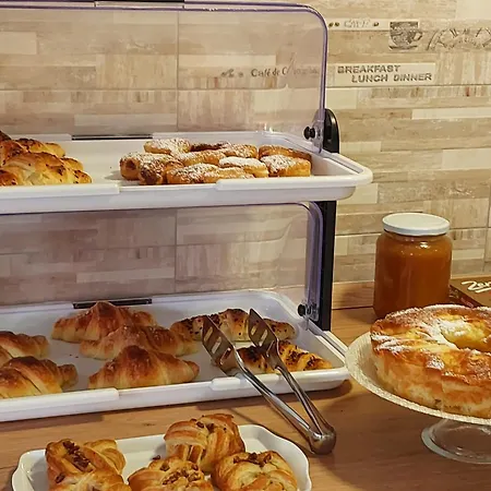 Stella Marina فندق مبيت وإفطار بالينورو